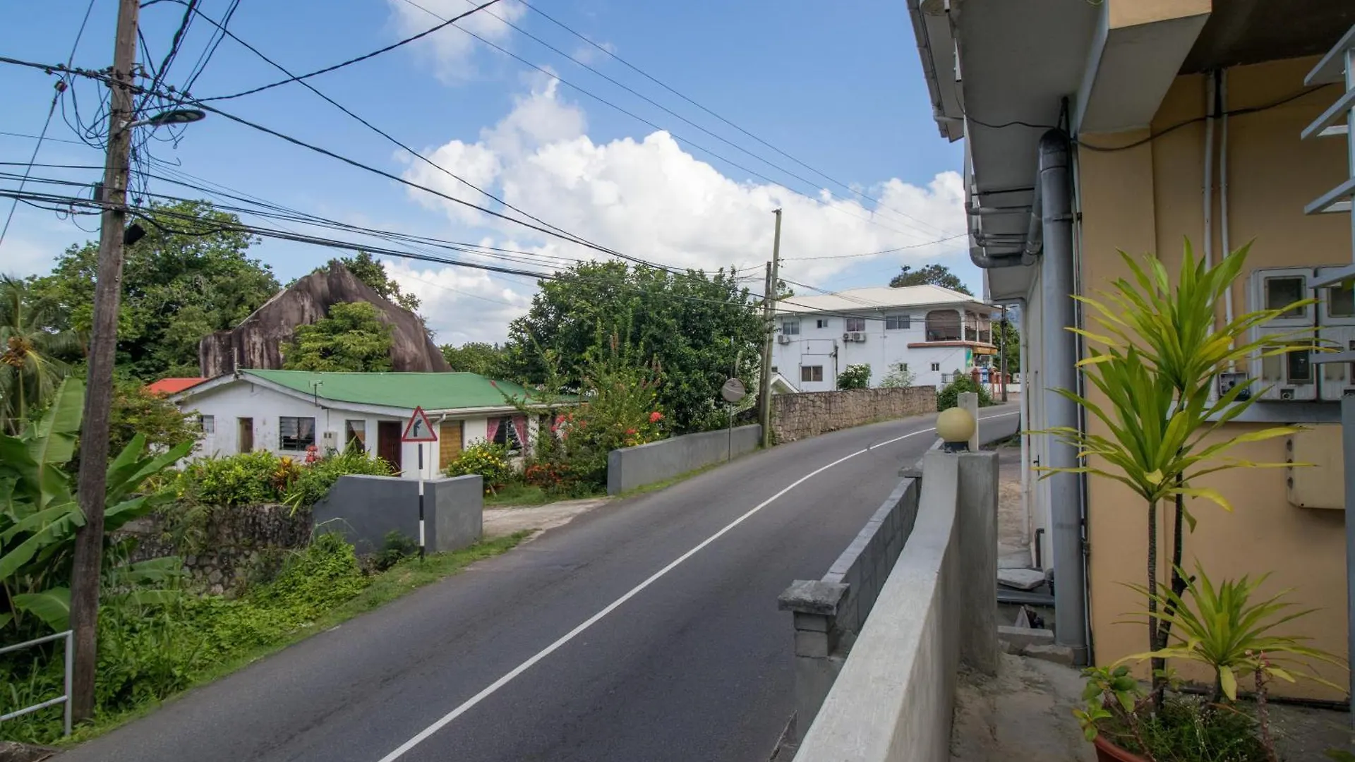 Soleil Levant Victoria Seychelles